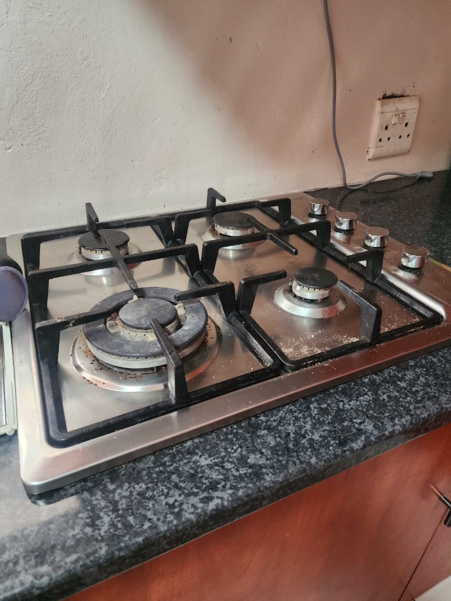 4 Bedroom Property for Sale in Flamwood North West